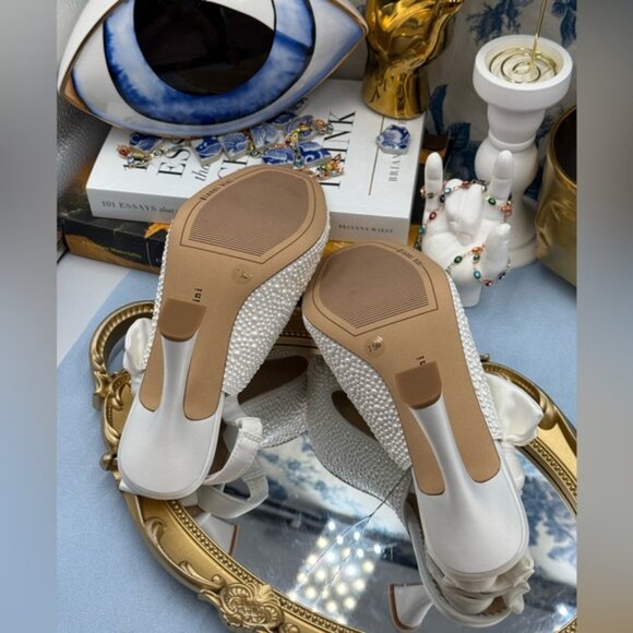 🆕 GIANNI BINI 🧿 NWOB Coray Pearl Embellished Satin Bow Slingback, Sz 7.5 - Picture 13 of 16